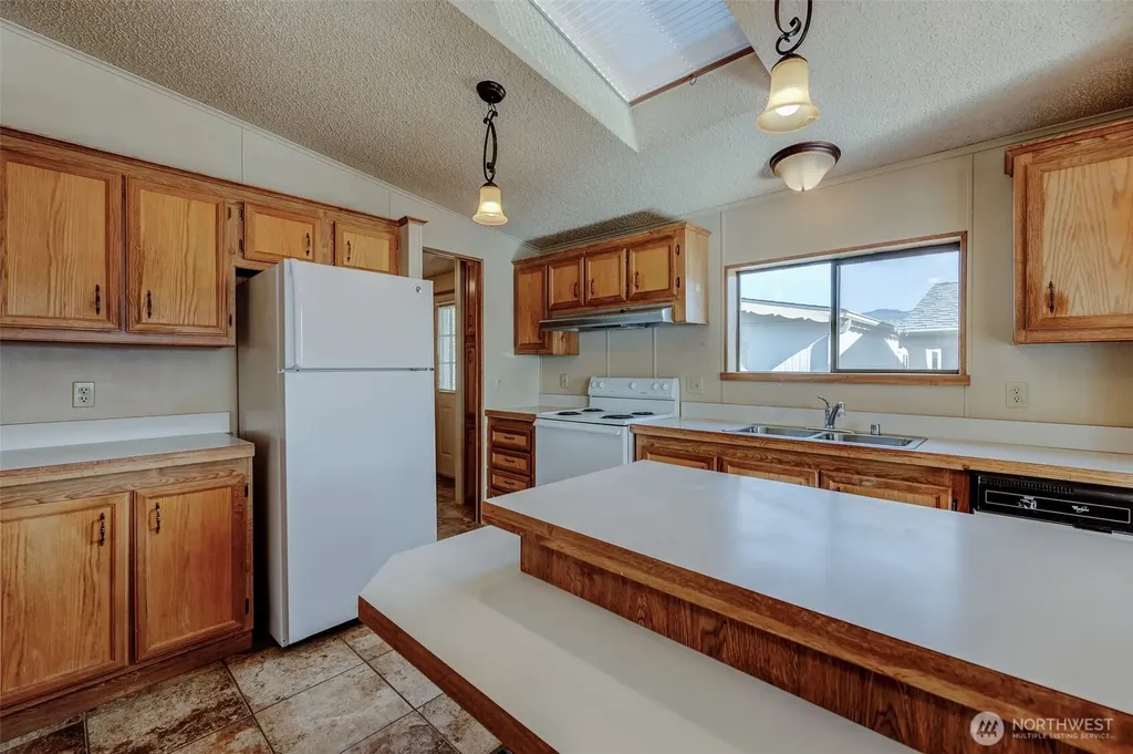 1706 Twin Peaks Drive Wenatchee WA 98801