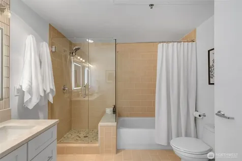 2720 3rd Avenue Seattle WA 98121