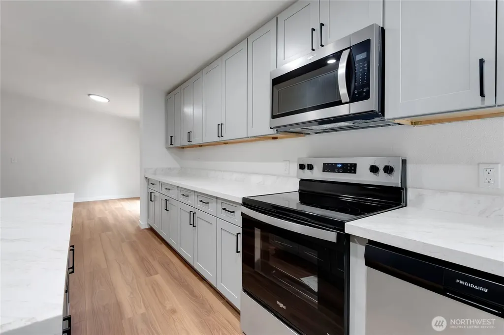 2074 W Cloquallum Road Shelton WA 98584