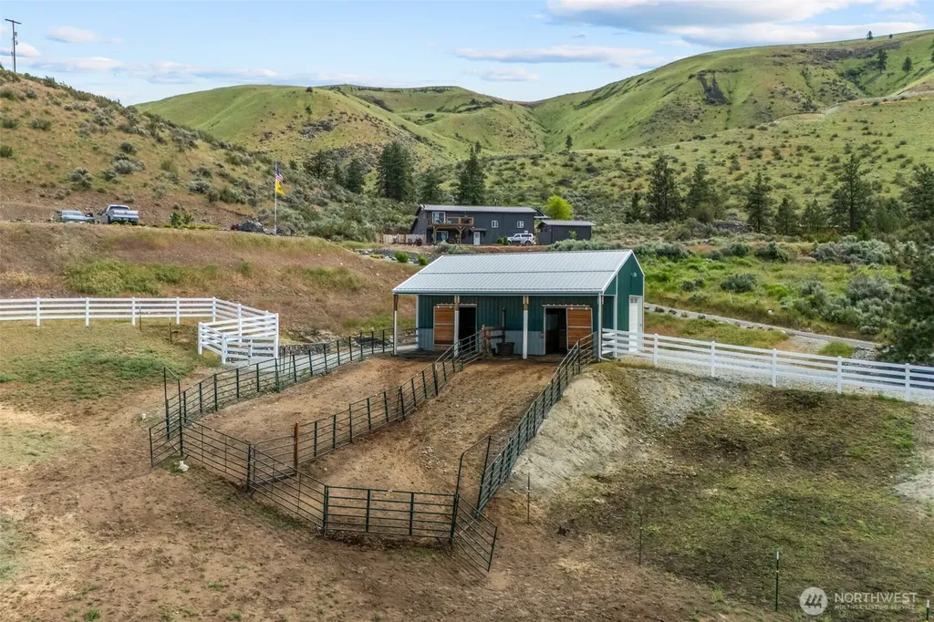 26 Corral Creek Drive Orondo WA 98843