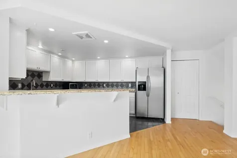 3633 22nd Avenue W Seattle WA 98199