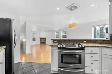3633 22nd Avenue W Seattle WA 98199
