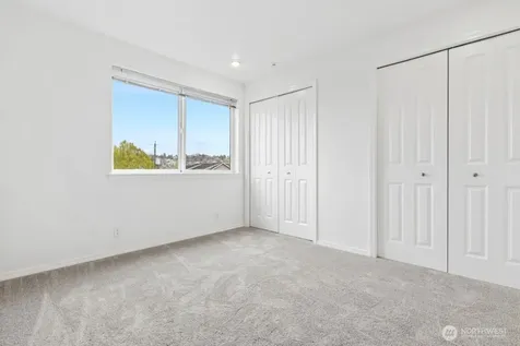 3633 22nd Avenue W Seattle WA 98199