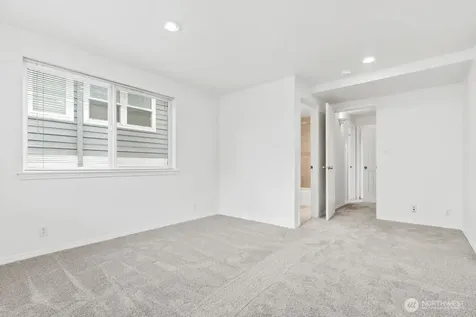3633 22nd Avenue W Seattle WA 98199