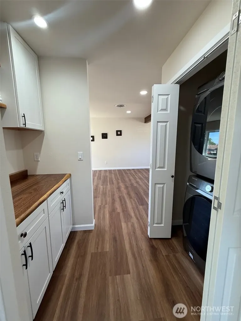 515 S Juniper Drive Moses Lake WA 98837