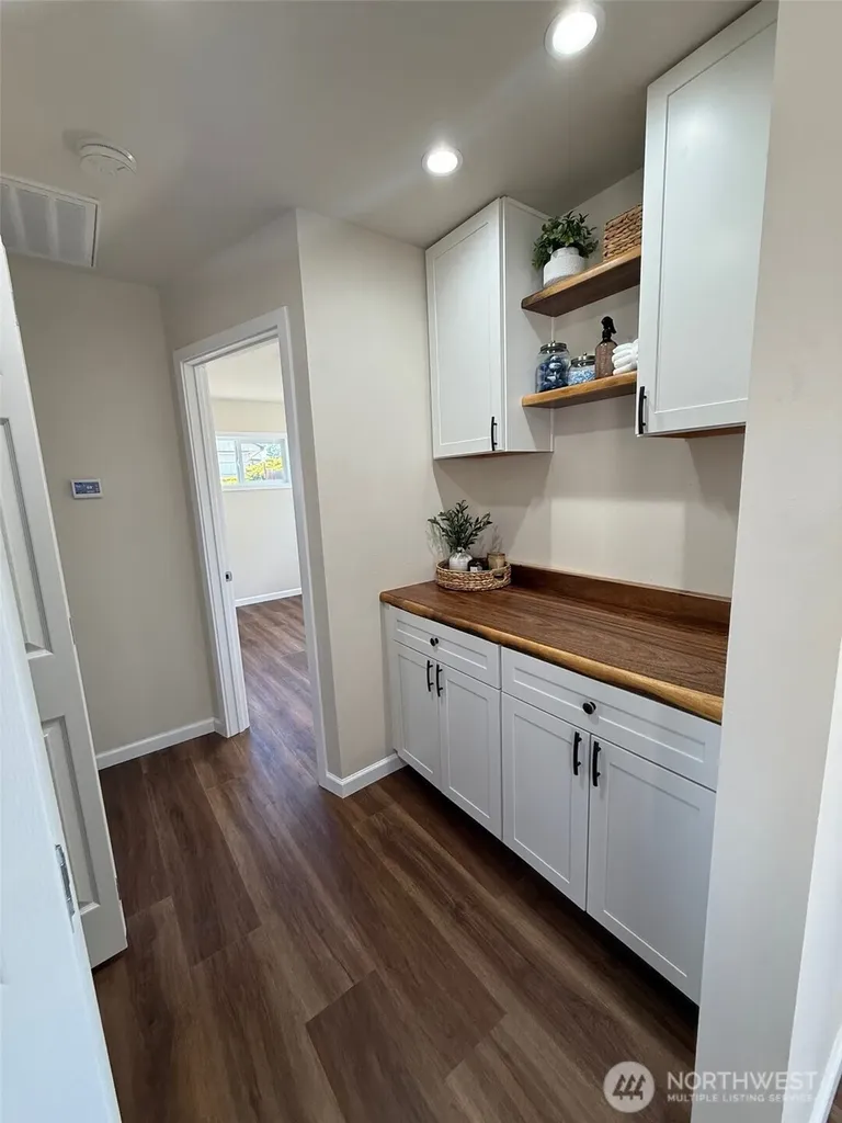 515 S Juniper Drive Moses Lake WA 98837