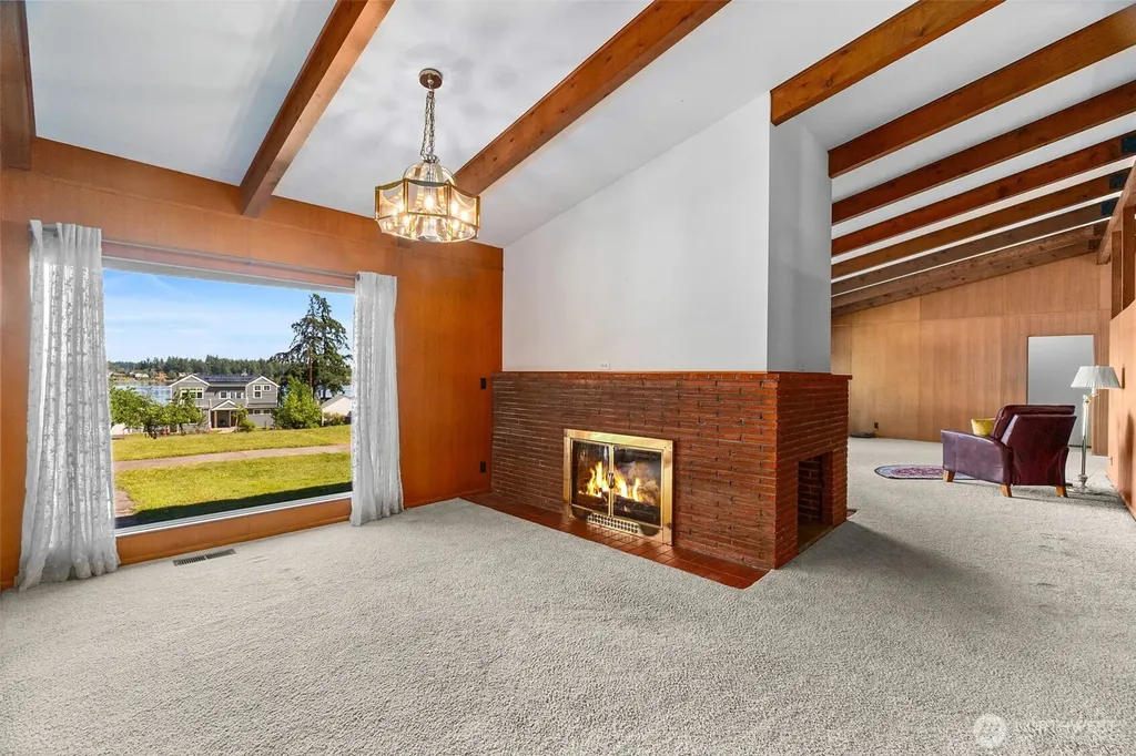 8006 Urquhart Street NW Olympia WA 98502
