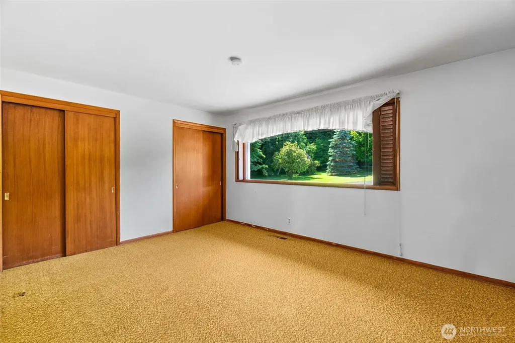 8006 Urquhart Street NW Olympia WA 98502