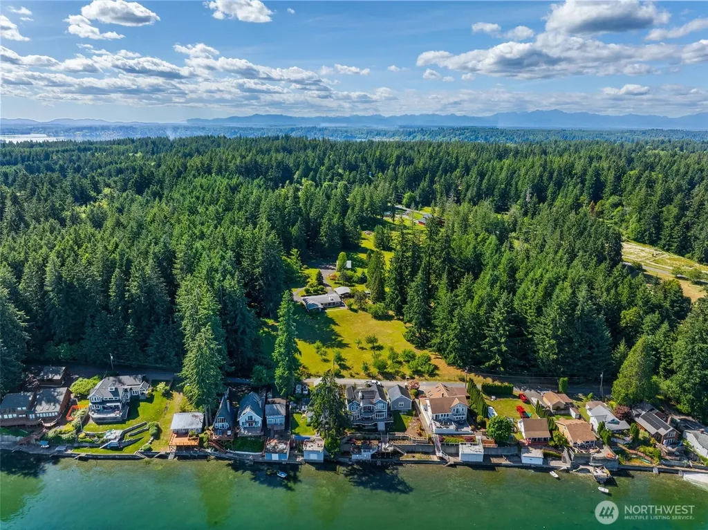 8006 Urquhart Street NW Olympia WA 98502