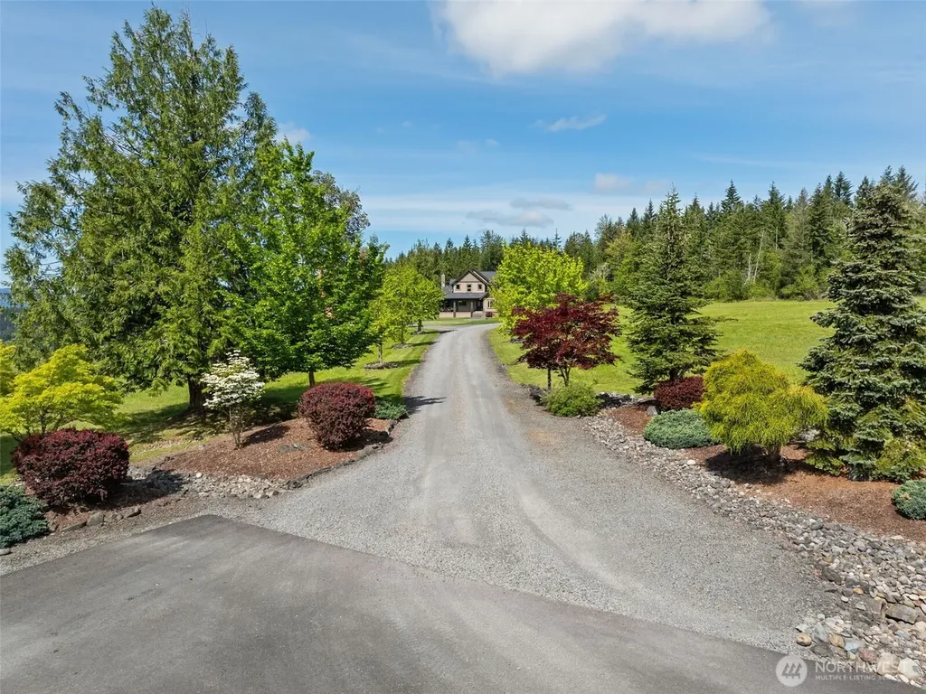 44414 14th Avenue E Eatonville WA 98328
