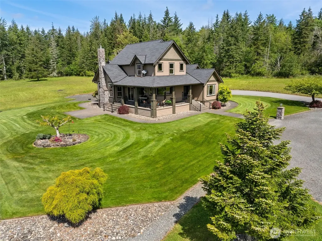 44414 14th Avenue E Eatonville WA 98328