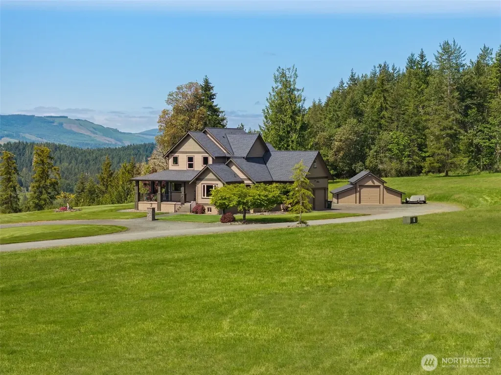 44414 14th Avenue E Eatonville WA 98328