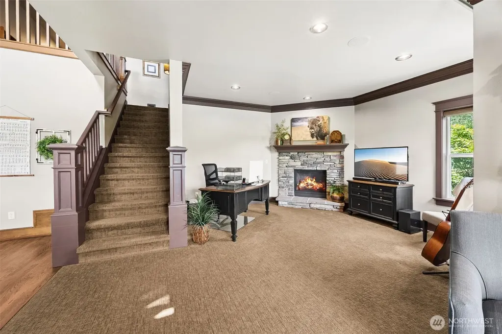 44414 14th Avenue E Eatonville WA 98328