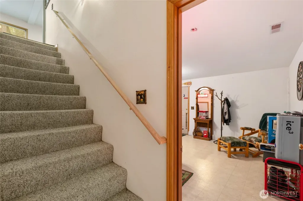 380 White Fir Drive Ronald WA 98940