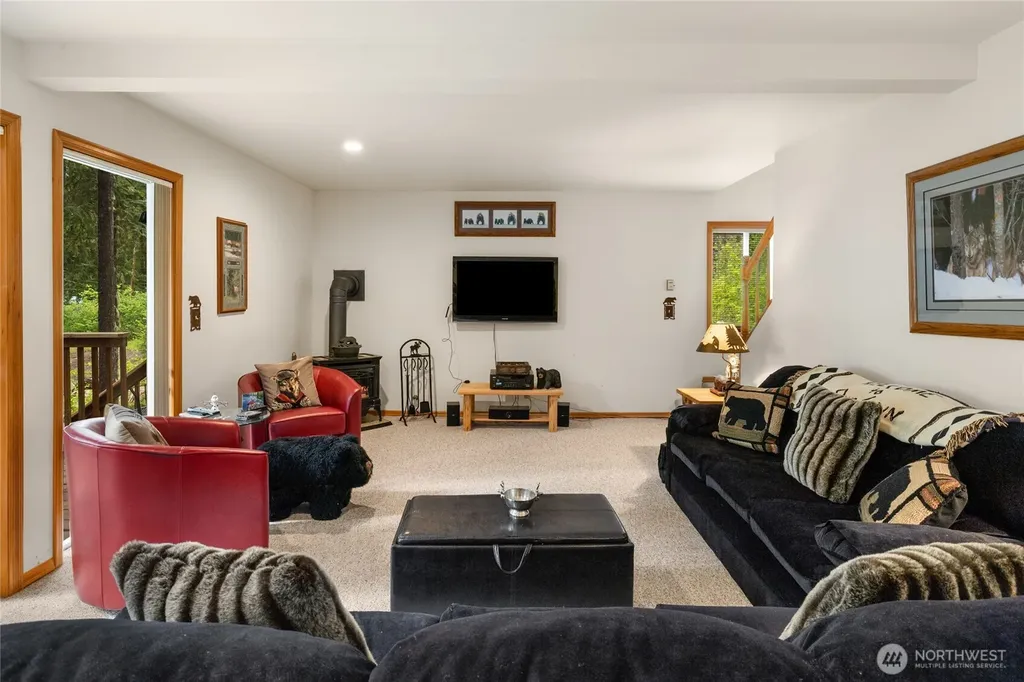 380 White Fir Drive Ronald WA 98940