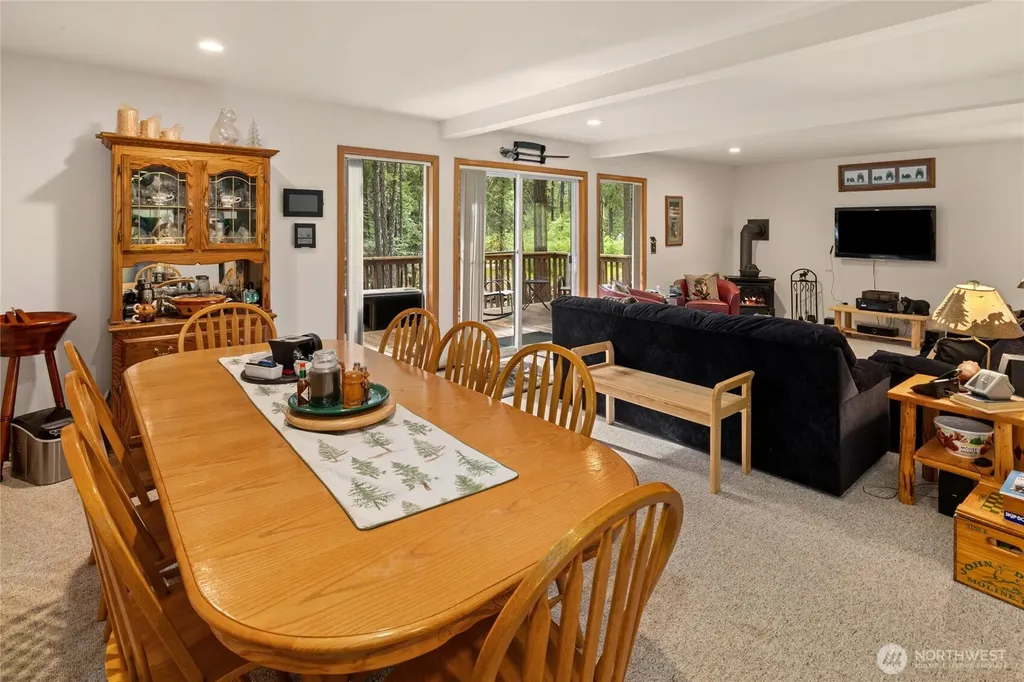 380 White Fir Drive Ronald WA 98940