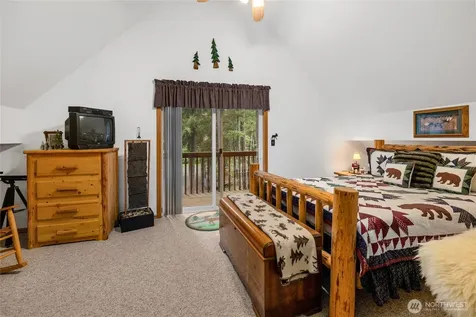 380 White Fir Drive Ronald WA 98940