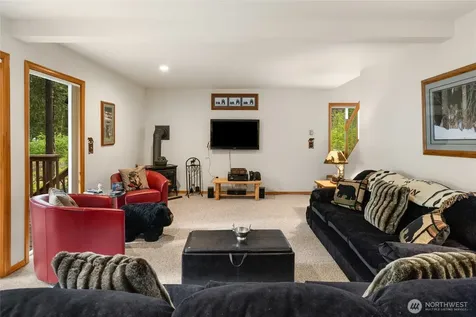 380 White Fir Drive Ronald WA 98940