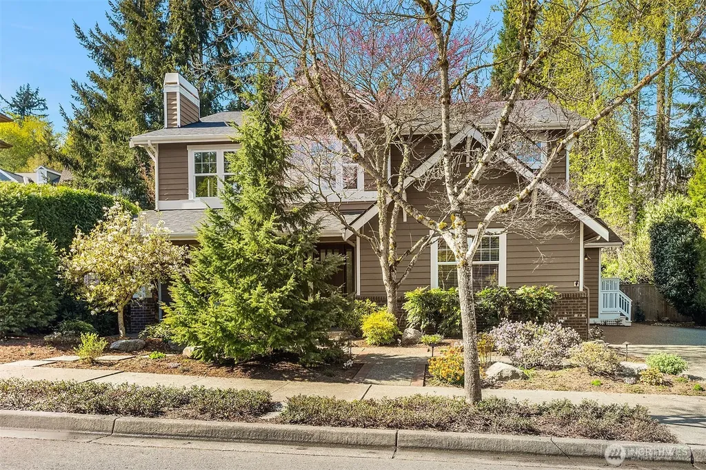 16290 SE 48th Drive Bellevue WA 98006