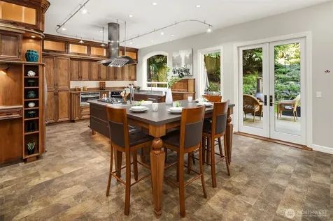 16290 SE 48th Drive Bellevue WA 98006