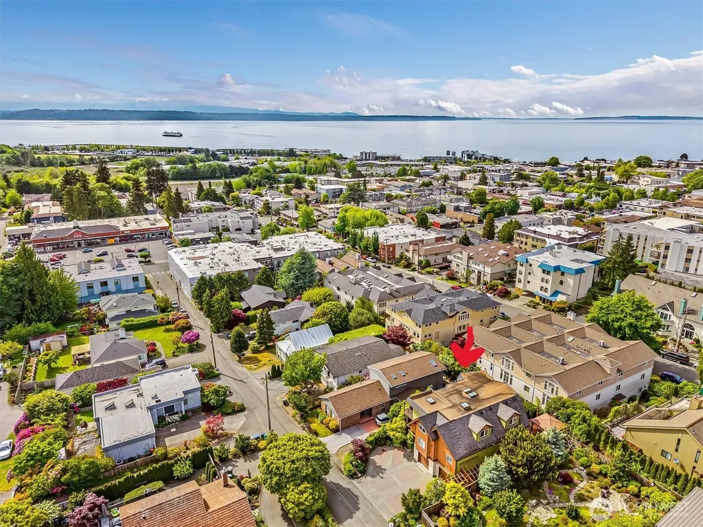 545 Holly Drive Edmonds WA 98020