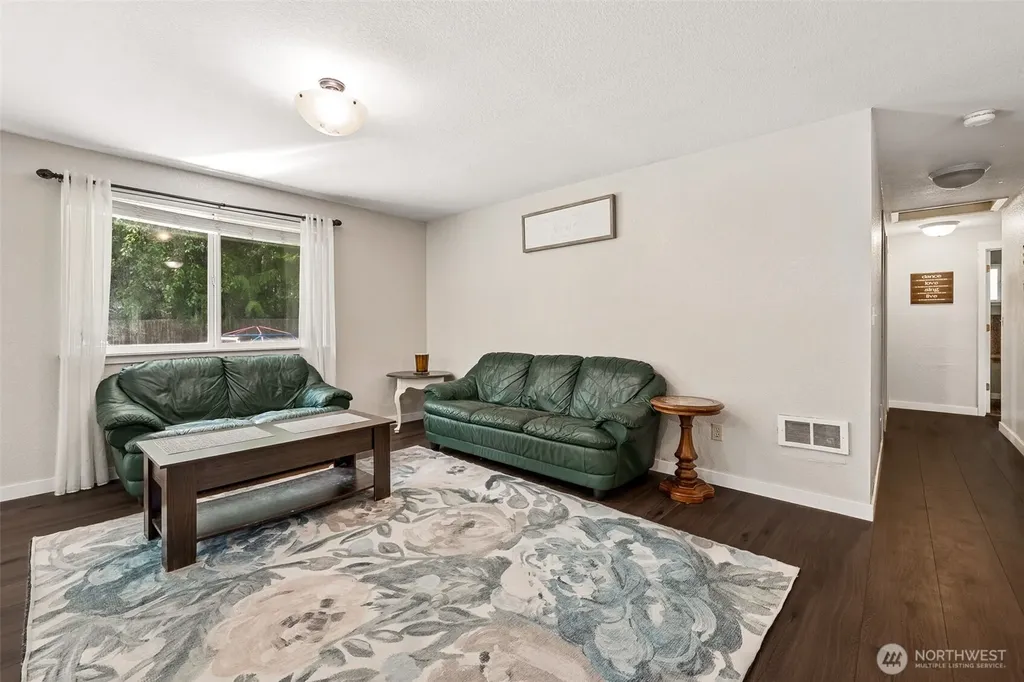 170 E Barnsby Place Shelton WA 98584