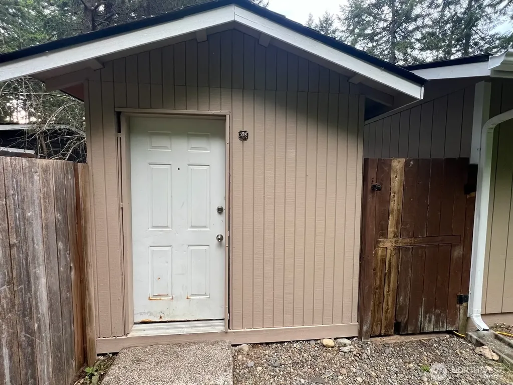170 E Barnsby Place Shelton WA 98584