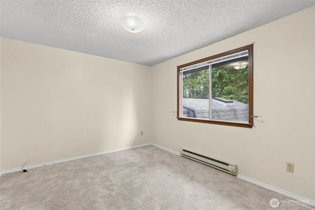 1308 Alki Street NE Olympia WA 98516