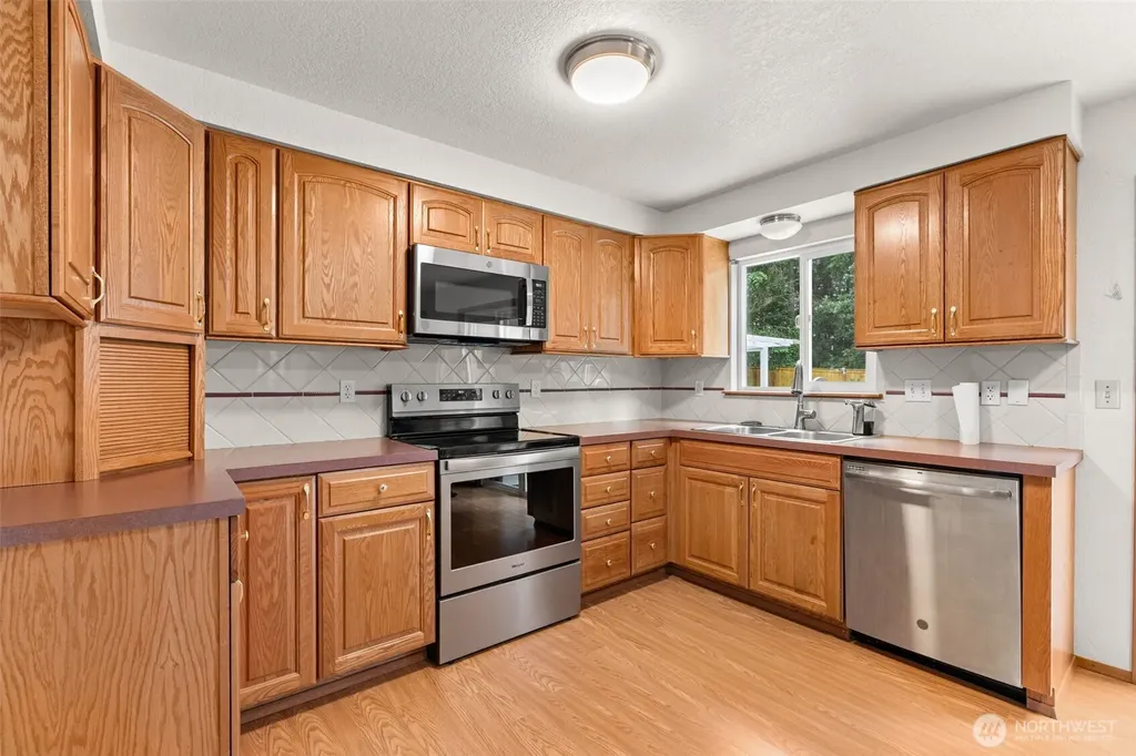 1308 Alki Street NE Olympia WA 98516