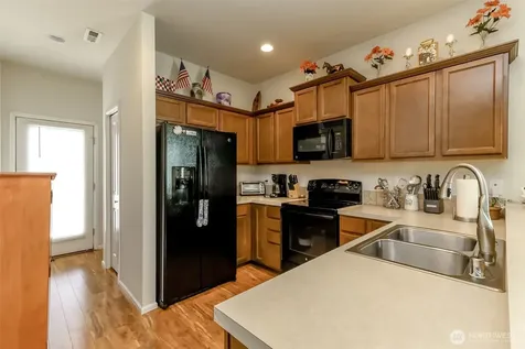 4712 Court R Court Tacoma WA 98404