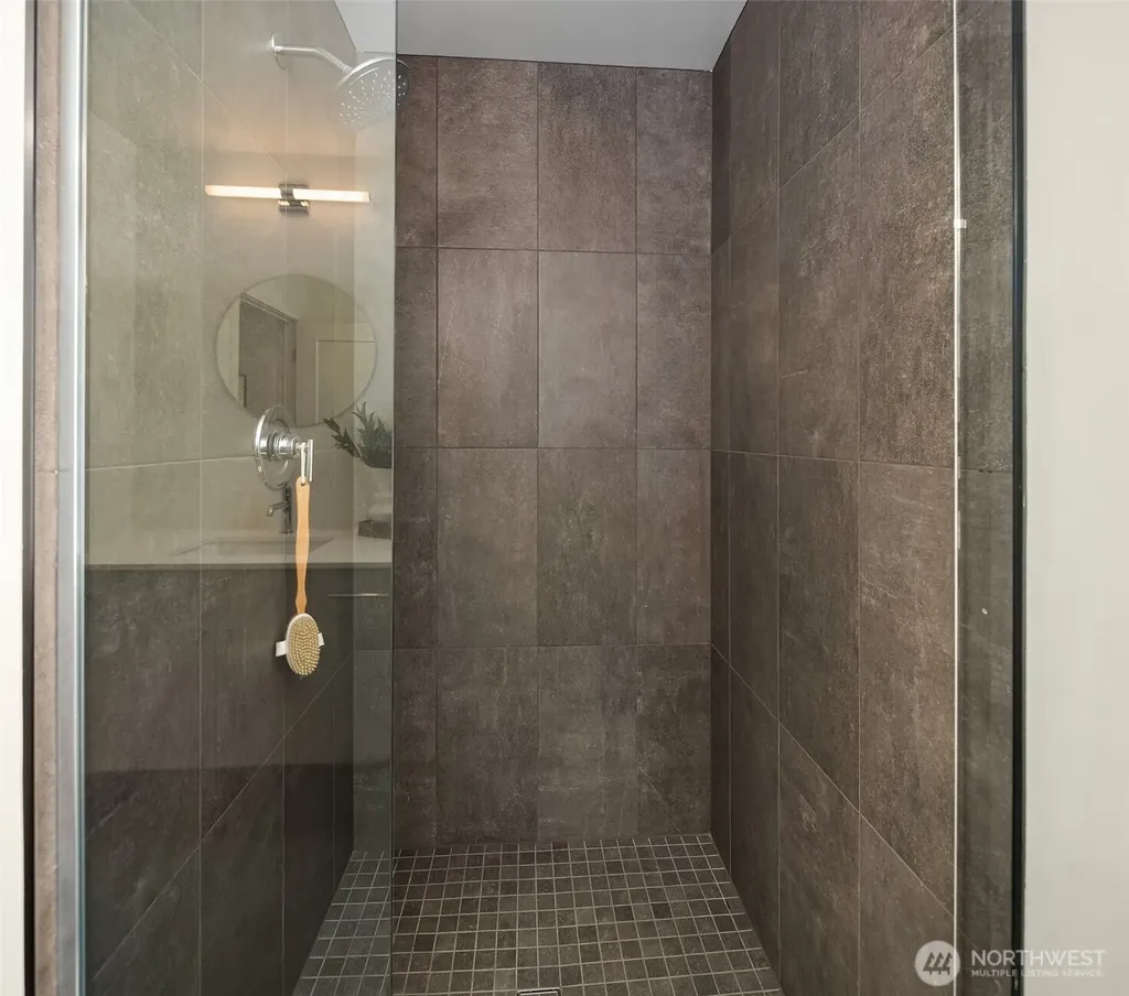 974 NW 54th Street Seattle WA 98107