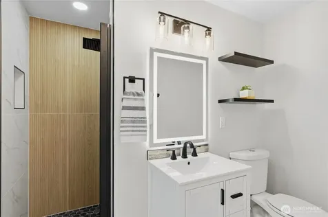 8613 4th Place SE Everett WA 98208