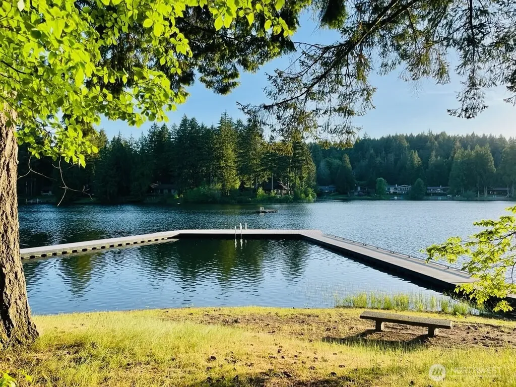 2320 Lakemoor Drive SW Olympia WA 98512