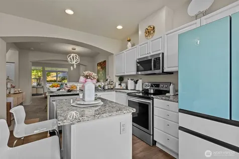 21919 39th Place S Kent WA 98032