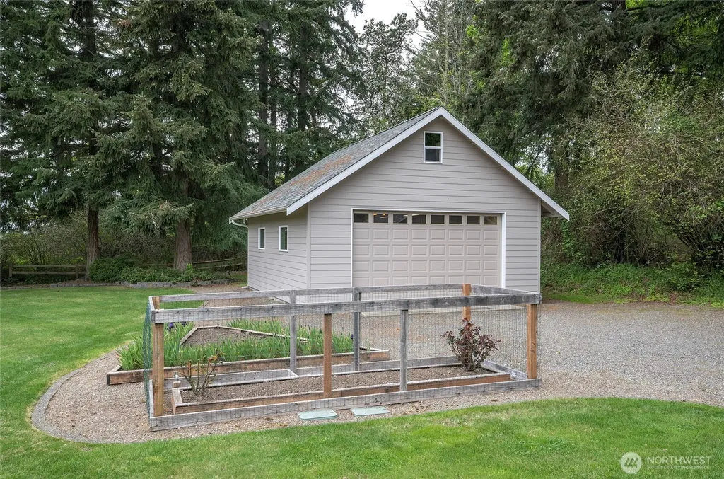 801 Jewil Drive Fox Island WA 98333