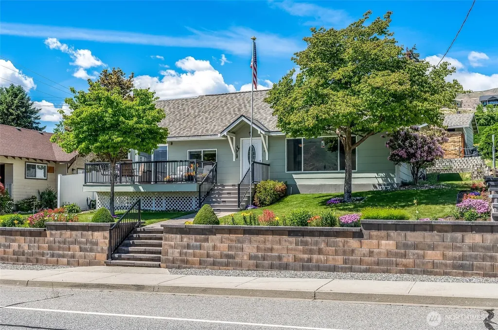 2548 Entiat Way Entiat WA 98822