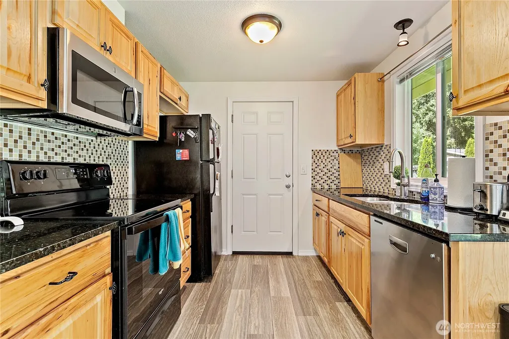 5016 Tri Lake Loop SE Olympia WA 98513