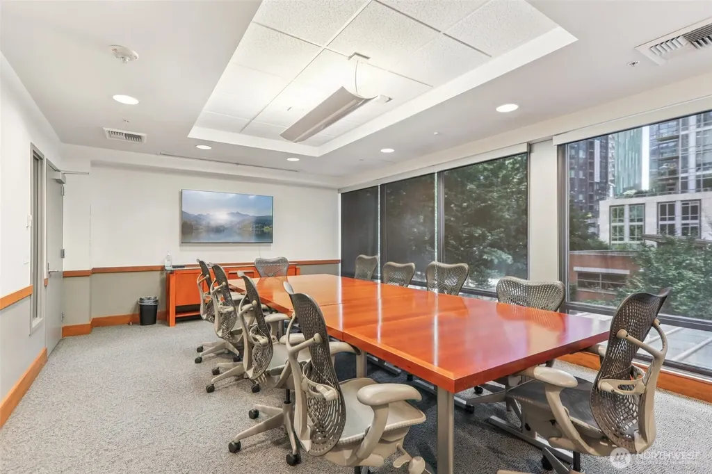 910 Lenora Street Seattle WA 98121