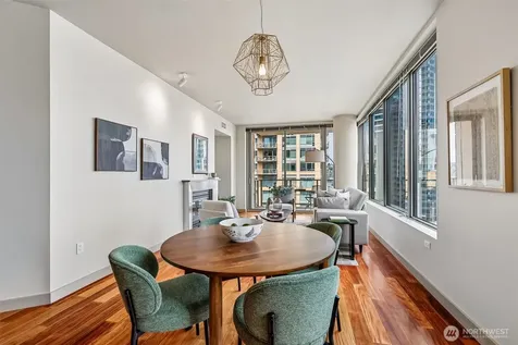 910 Lenora Street Seattle WA 98121