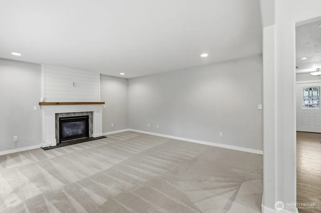 17433 SE 257th Street Covington WA 98042