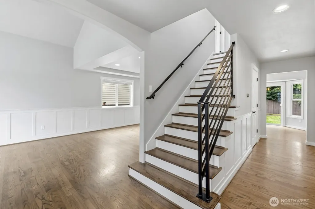17433 SE 257th Street Covington WA 98042