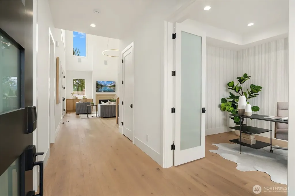 16653 SE 7th Street Bellevue WA 98008