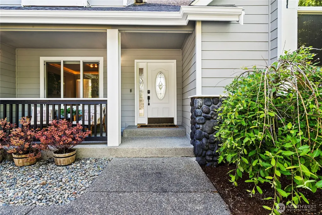 37804 34th Avenue E Roy WA 98580
