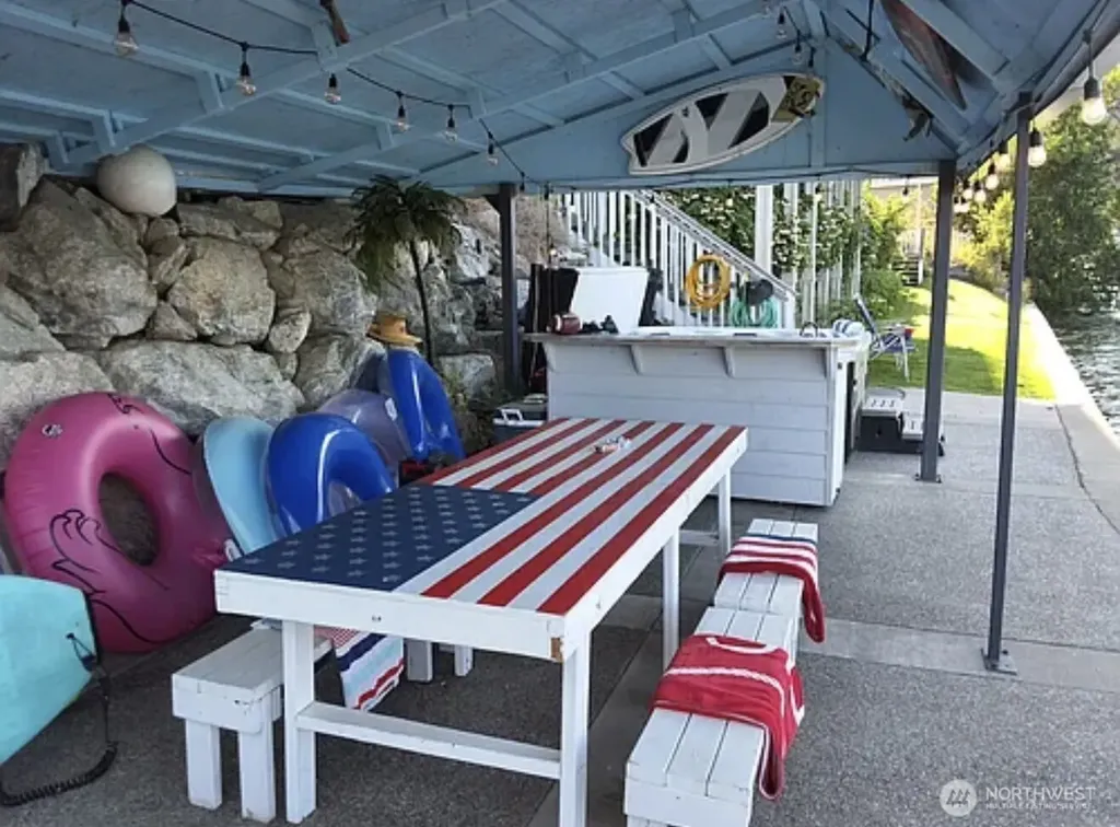 2685 S Lakeshore Road Chelan WA 98816