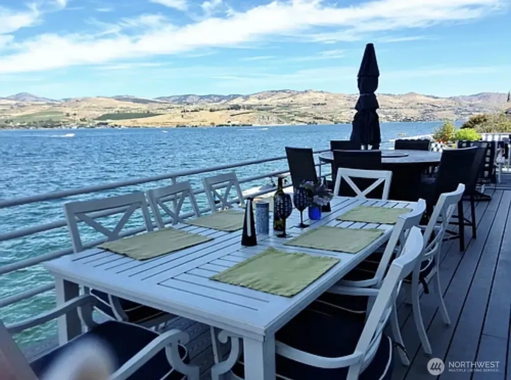 2685 S Lakeshore Road Chelan WA 98816