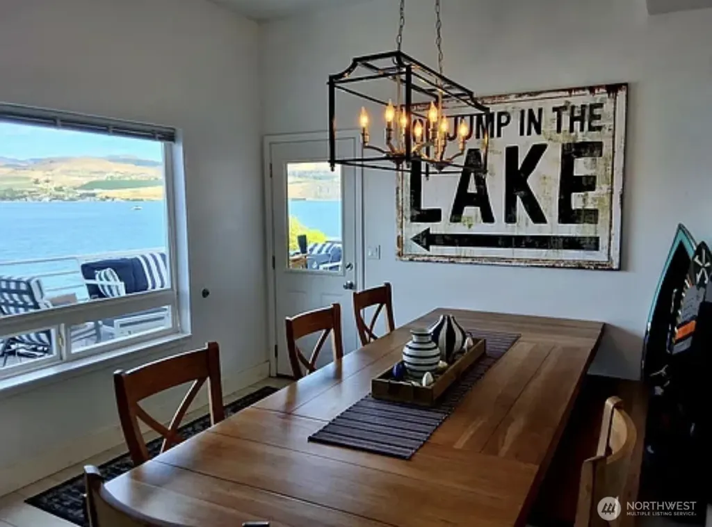 2685 S Lakeshore Road Chelan WA 98816