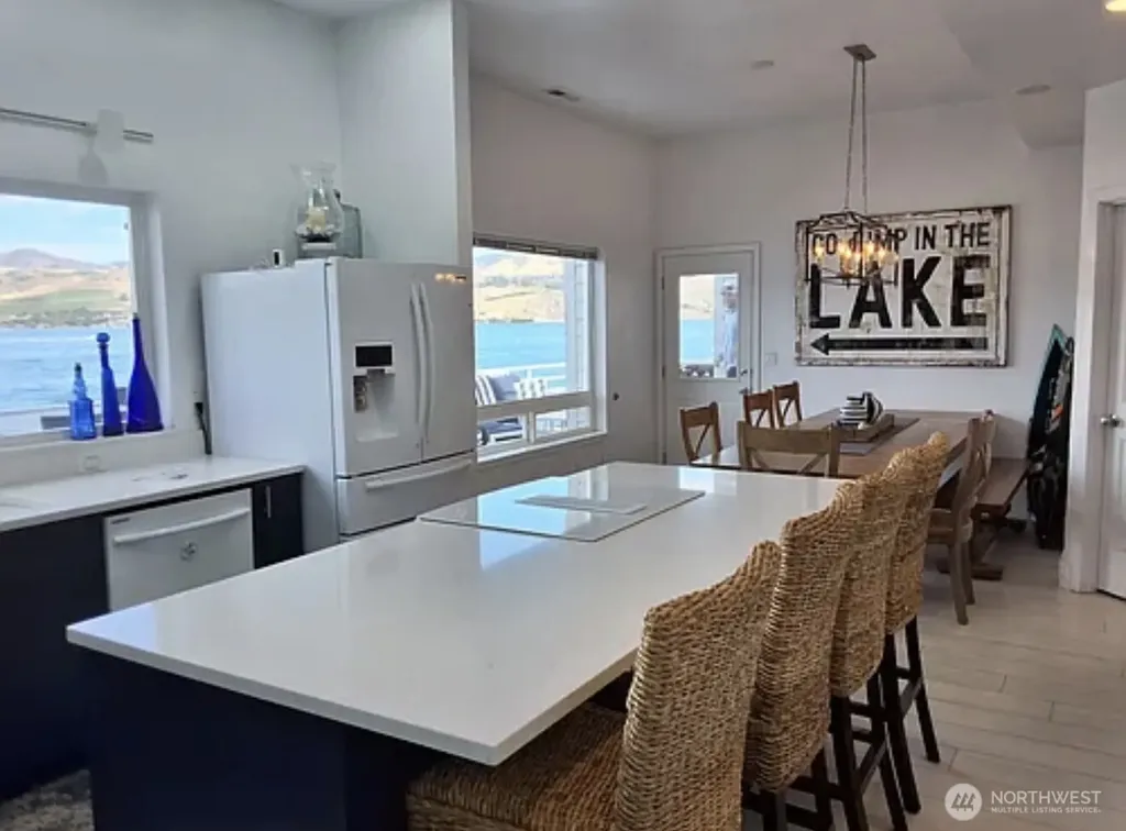 2685 S Lakeshore Road Chelan WA 98816