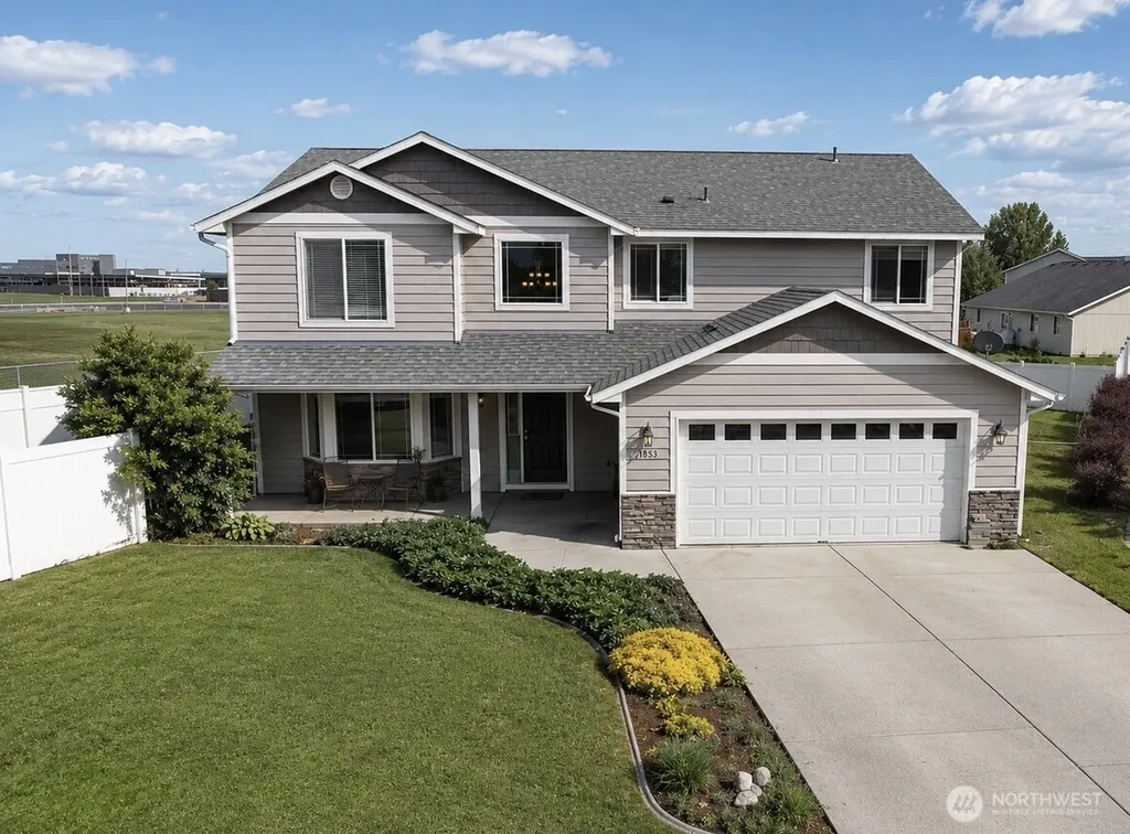 1853 S Monroe Street Moses Lake WA 98837