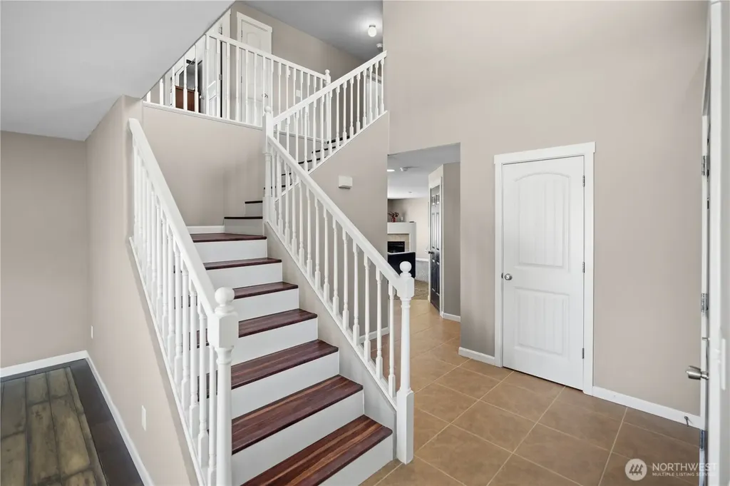 1853 S Monroe Street Moses Lake WA 98837
