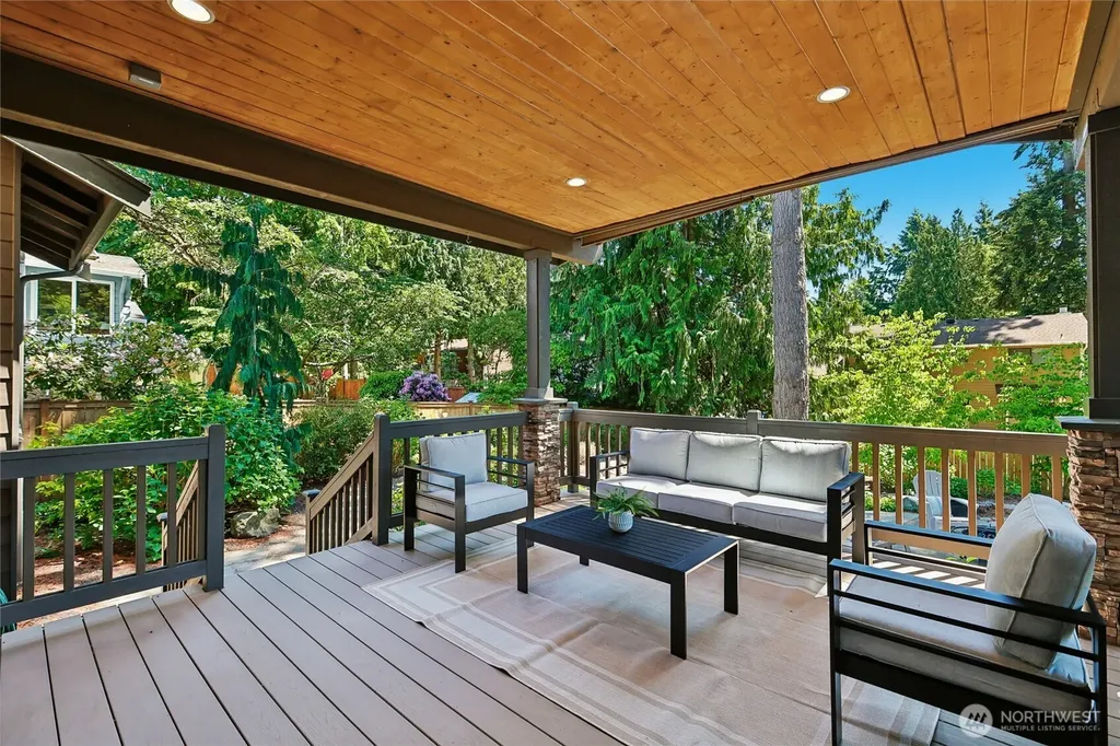 7015 NE 138th Street Kirkland WA 98034